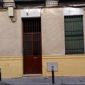 Luxury In Triana Close To The River Seville
