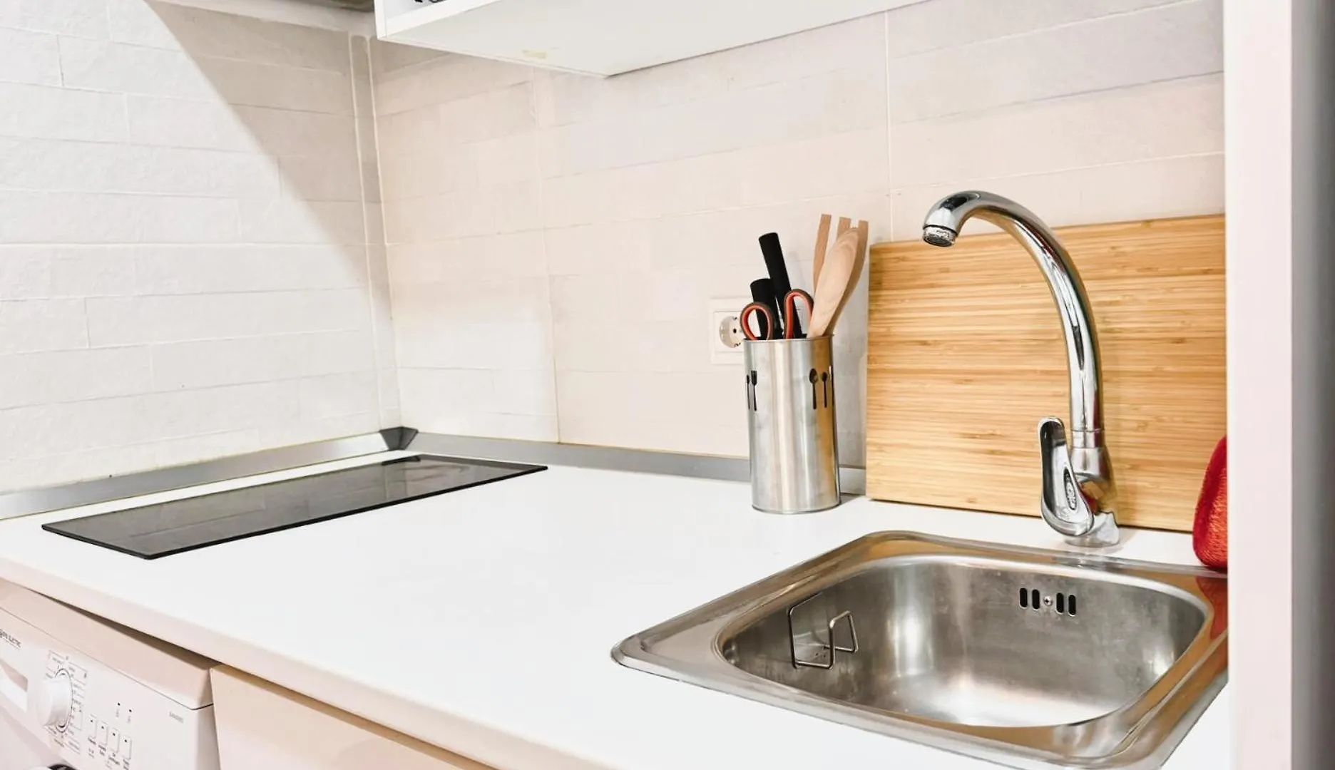 Cosy Apartment Close To City Center Seville